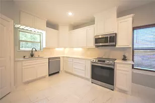 320 Dahlia Rd, Huntsville, TX 77320 - Photo 18