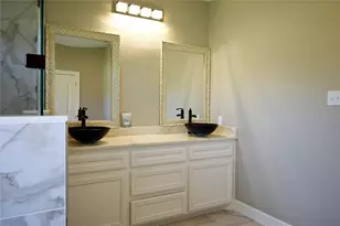 320 Dahlia Rd, Huntsville, TX 77320 - Photo 32