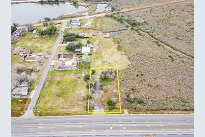 4811 Highway 6, Hitchcock, TX 77563 - Photo 2