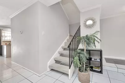 5837 Sunforest Drive, Houston, TX 77092 - Photo 6