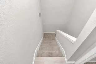 5837 Sunforest Dr, Houston, TX 77092 - Photo 16