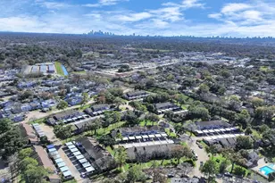 5837 Sunforest Dr, Houston, TX 77092 - Photo 34