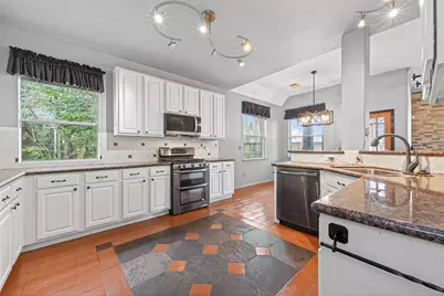 19331 Timber Tree Court, Humble, TX 77346 - Photo 10