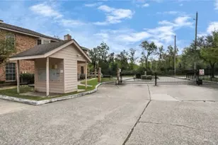 3770 Lovers Wood Ln, Houston, TX 77014 - Photo 26