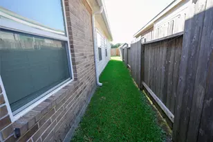 2919 Silverchase Meadows Dr, Houston, TX 77014 - Photo 44