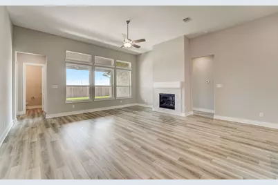 5127 Autumn Hills Trail, Pearland, TX 77584 - Photo 2