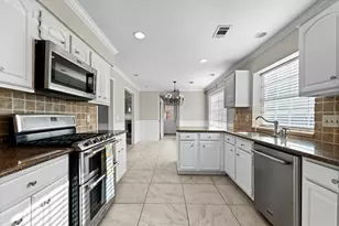 16338 Hickory Point Rd, Houston, TX 77095 - Photo 10