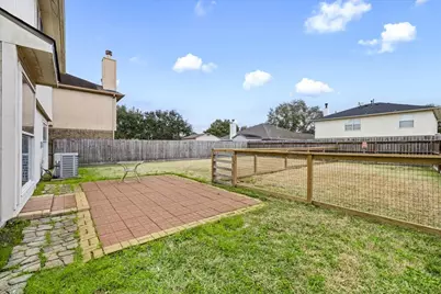 158 Bristol Bend Lane, Dickinson, TX 77539 - Photo 38