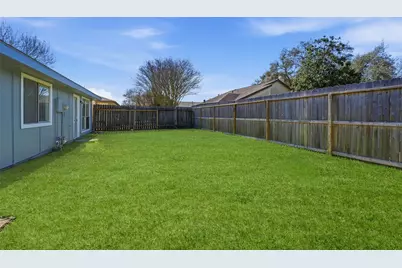 2210 Trail West Street, Sugar Land, TX 77478 - Photo 22