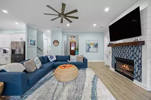 341 Holiday Ln, Coldspring, TX 77331 - Photo 8