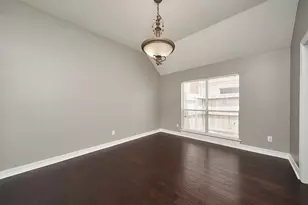 314 Shore Breeze, League City, TX 77573 - Photo 14