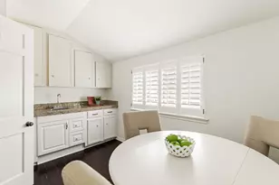 11739 Wood Ln, Houston, TX 77024 - Photo 40