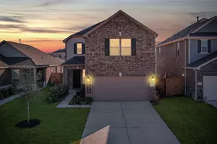 4852 Sun Fls Dr, Katy, TX 77493 - Photo 2