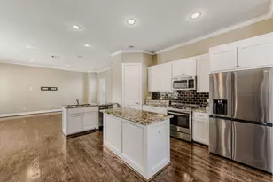 1103 E 27th St, Houston, TX 77009 - Photo 10