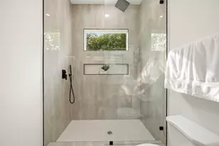 7130 St Augustine St, Houston, TX 77021 - Photo 14