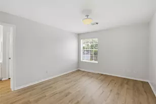 12919 Careywood Dr, Sugar Land, TX 77478 - Photo 10