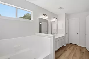 12919 Careywood Dr, Sugar Land, TX 77478 - Photo 18