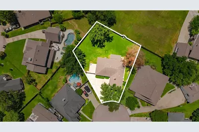 7093 Whispering Wind Drive, Willis, TX 77318 - Photo 2