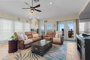 702 Surf Dr, Surfside Beach, TX 77541 - Photo 4
