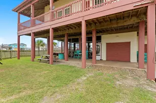 702 Surf Dr, Surfside Beach, TX 77541 - Photo 30
