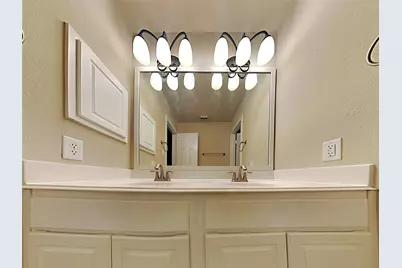 15 Fillgrove Place, The Woodlands, TX 77382 - Photo 14
