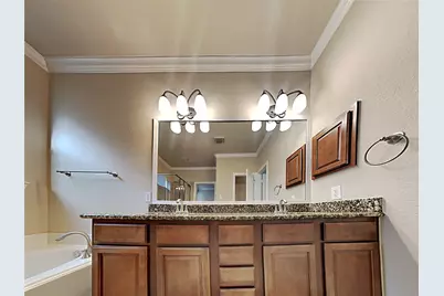 15 Fillgrove Place, The Woodlands, TX 77382 - Photo 6