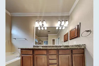 15 Fillgrove Place, The Woodlands, TX 77382 - Photo 6
