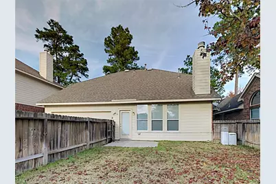 15 Fillgrove Place, The Woodlands, TX 77382 - Photo 18
