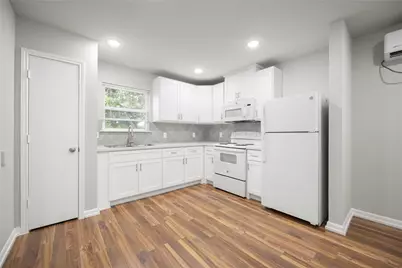 2816 Woodard Street #A, Houston, TX 77026 - Photo 4