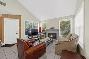 7530 Lemma Dr, Houston, TX 77041 - Photo 4