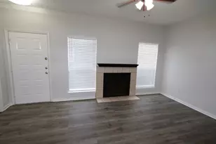 8299 Cambridge St, Houston, TX 77054 - Photo 2