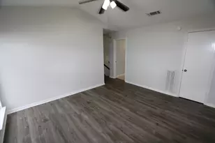 8299 Cambridge St, Houston, TX 77054 - Photo 10