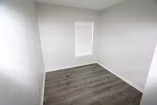 8299 Cambridge St, Houston, TX 77054 - Photo 14
