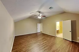 5446 Aloe Ave, Baytown, TX 77521 - Photo 10