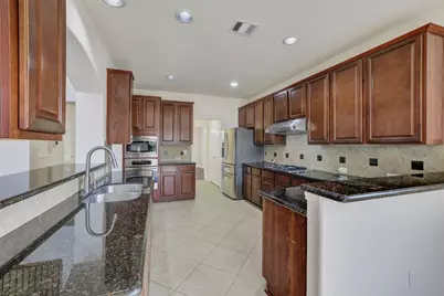 1745 N Meridian Greens Drive, Dickinson, TX 77539 - Photo 8