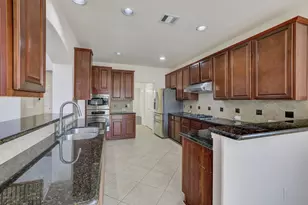 1745 N Meridian Greens Dr, Dickinson, TX 77539 - Photo 8