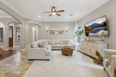 1680 Beech Drive, Conroe, TX 77385 - Photo 2