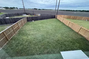 8303 Vacek Xing Wy, Richmond, TX 77469 - Photo 16