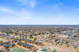 904 University Oaks Blvd, College Station, TX 77840 - Photo 18