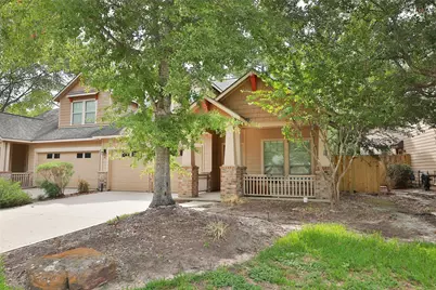 95 Douvaine Court, The Woodlands, TX 77382 - Photo 2