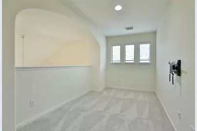 95 Douvaine Court, The Woodlands, TX 77382 - Photo 24
