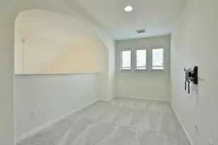 95 Douvaine Ct, The Woodlands, TX 77382 - Photo 24