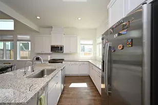 1535 Cathedral Bend Drive, Missouri City, TX 77459 - Photo 8