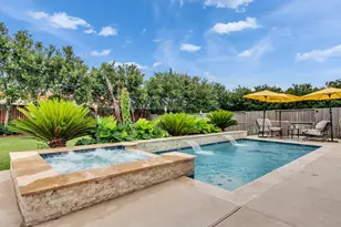 8911 Leaning Hollow Ln, Spring, TX 77379 - Photo 2