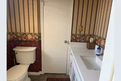 1027 Oleander Street, Lake Jackson, TX 77566 - Photo 8