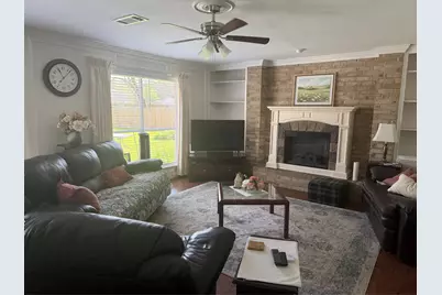 1027 Oleander Street, Lake Jackson, TX 77566 - Photo 6