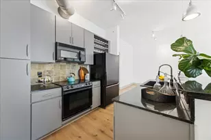 1901 Post Oak Blvd, Houston, TX 77056 - Photo 2