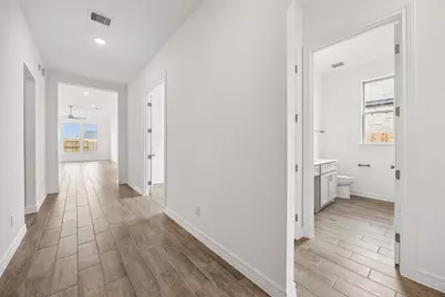 13718 Ballast Green Drive, Texas City, TX 77568 - Photo 16