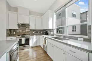 2716 Eado Edge Ct, Houston, TX 77020 - Photo 2