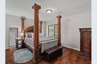 1613 S Hood Street, Alvin, TX 77511 - Photo 30